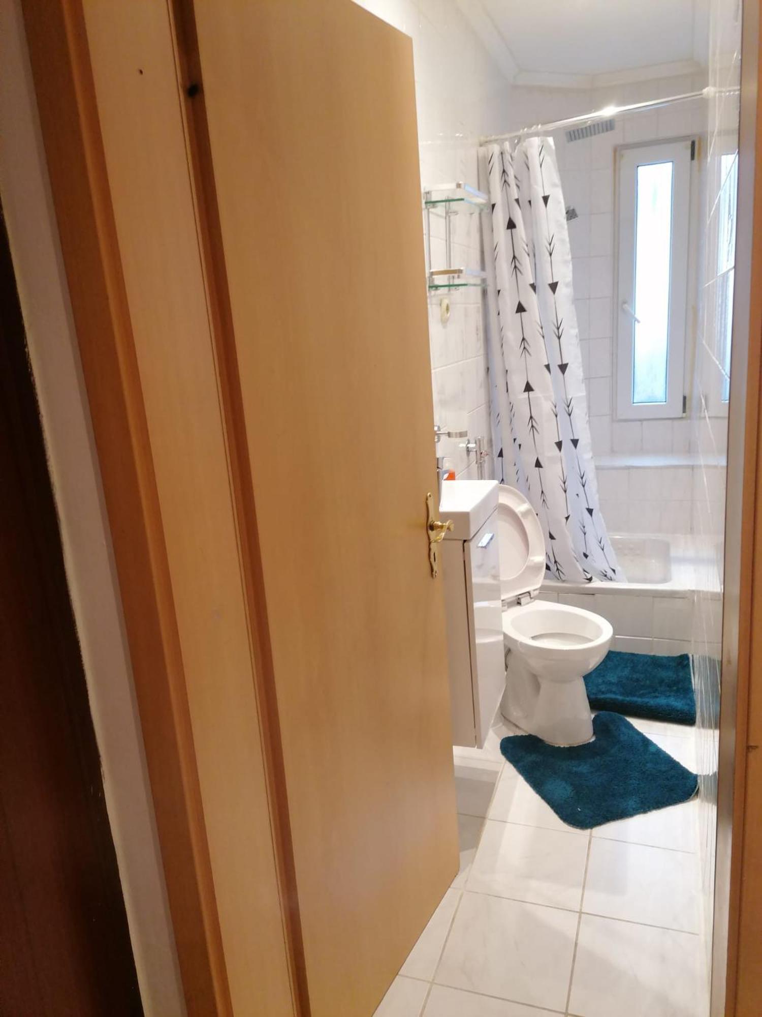 Privatzimmer-2 In Ruhiger Lage 9Min Von Hbh Nuremberg Exterior photo
